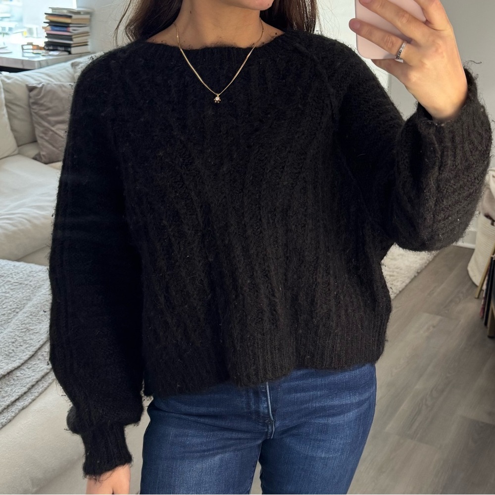 Free People Black Knit Long Sleeve Crew Neck Sweater XS